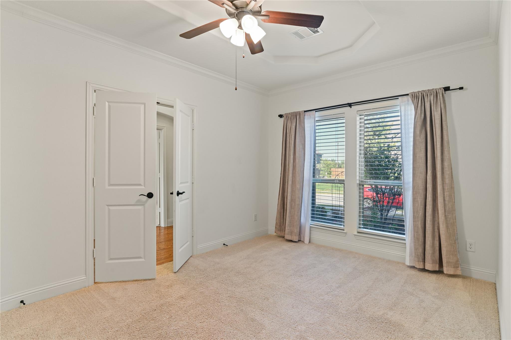 1611 Mcmaster Ln Property Photo 29