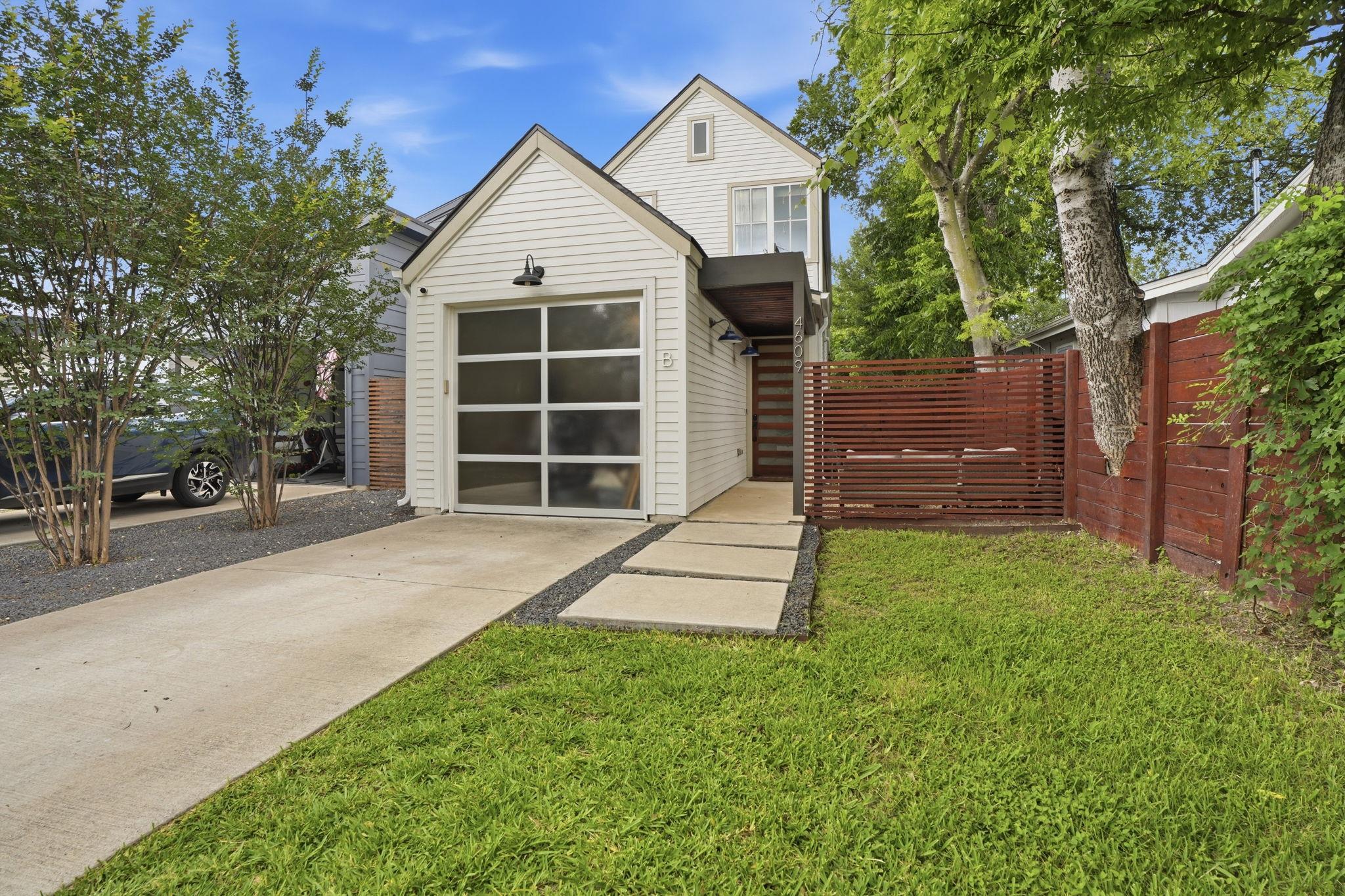 4609 Sara Dr #b Property Photo 6