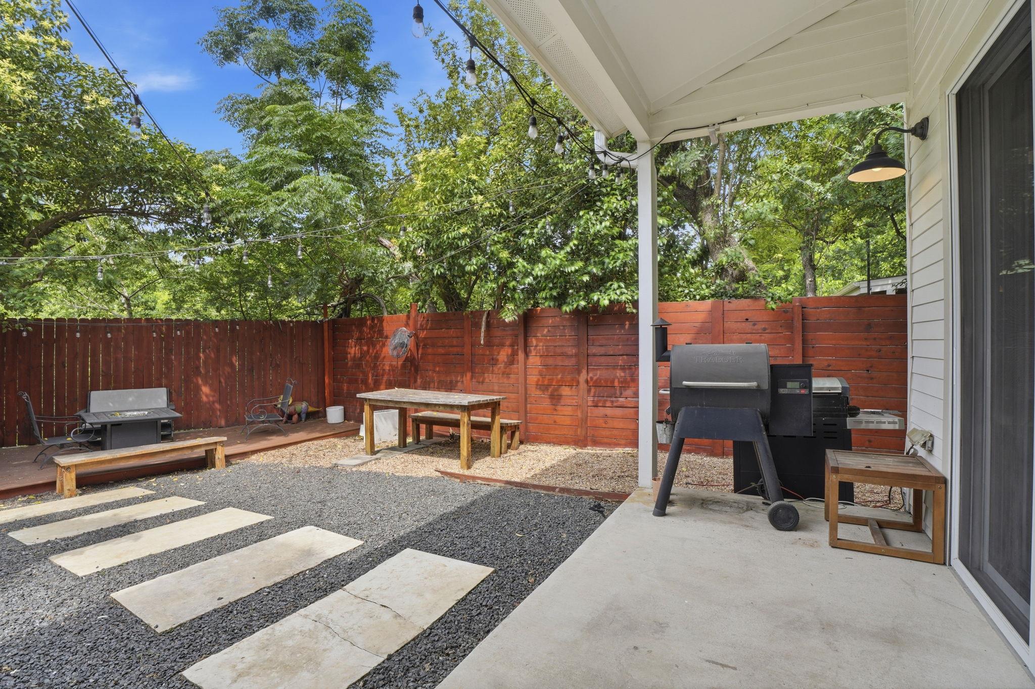 4609 Sara Dr #b Property Photo 35