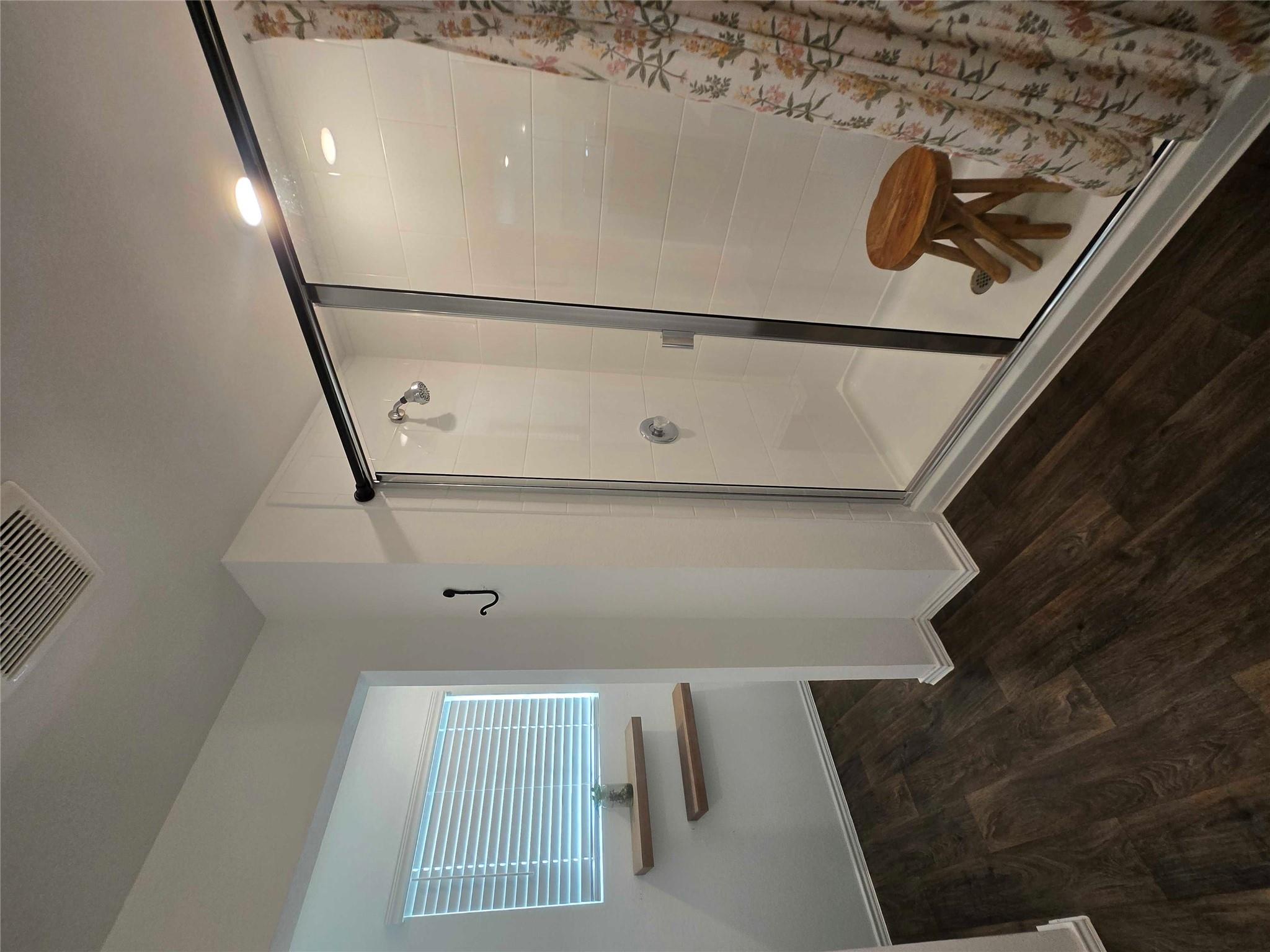 12419 Silversmith Ln Property Photo 17