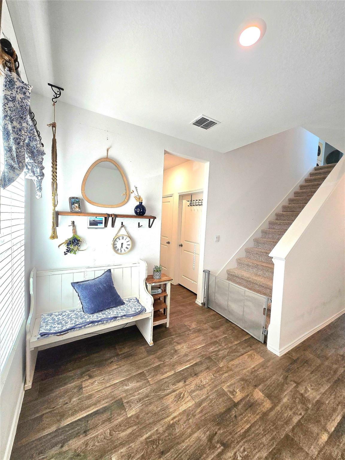 12419 Silversmith Ln Property Photo 30