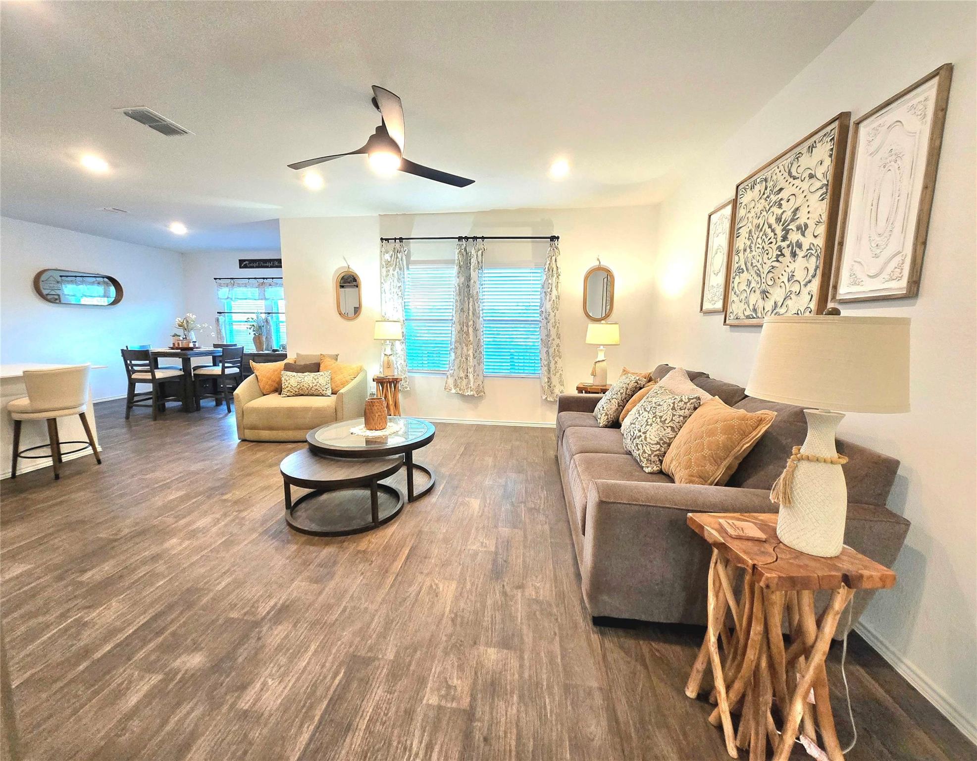 12419 Silversmith Ln Property Photo 34