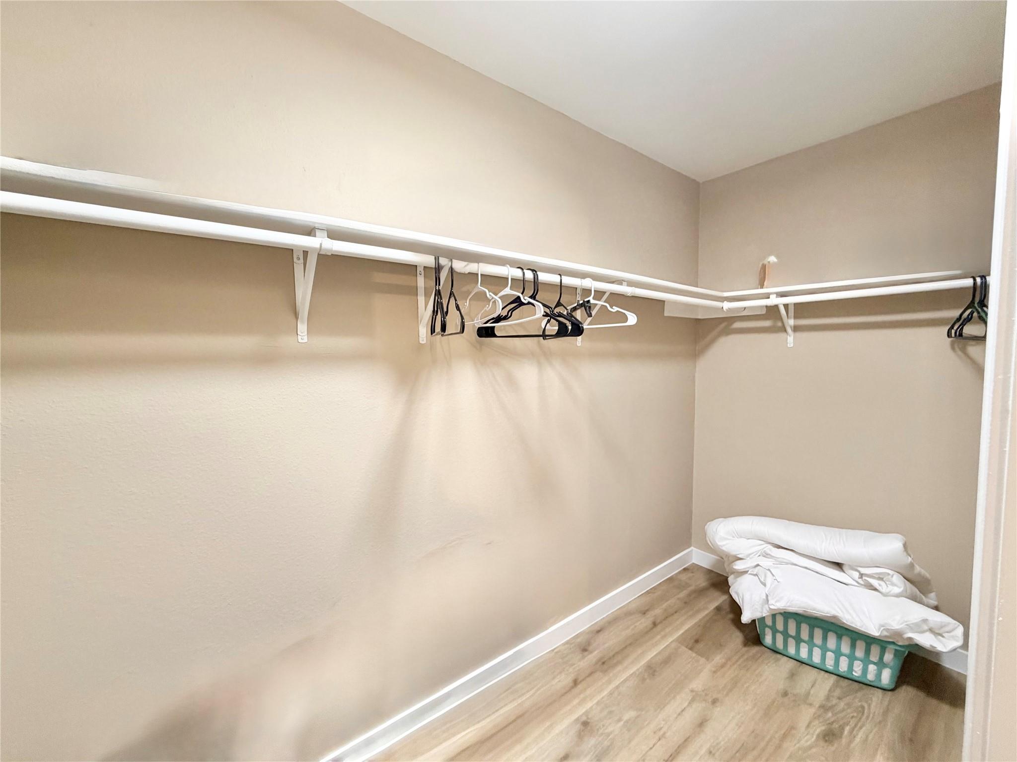 11611 Spotted Horse Dr Property Photo 29