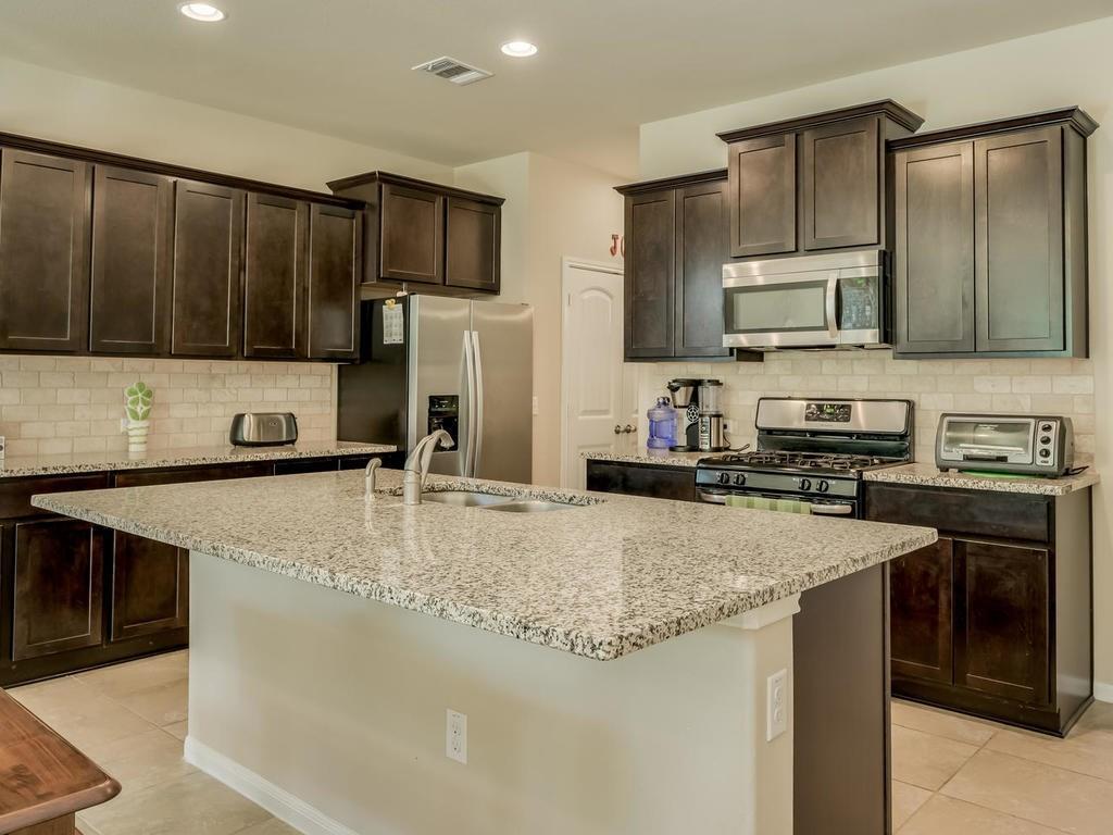 2508 Merton Dr Property Photo 4