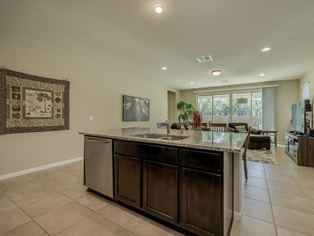 2508 Merton Dr Property Photo 6
