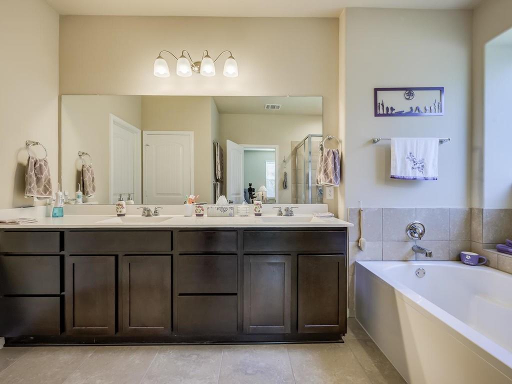 2508 Merton Dr Property Photo 12