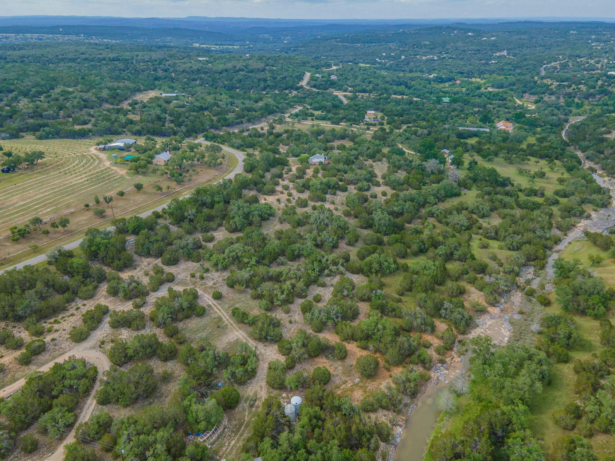 465 Lost Valley Rd Property Photo 8