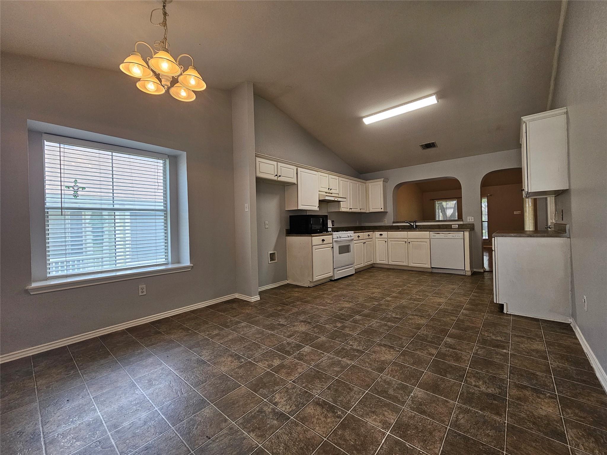4211 Mather None Property Photo 7