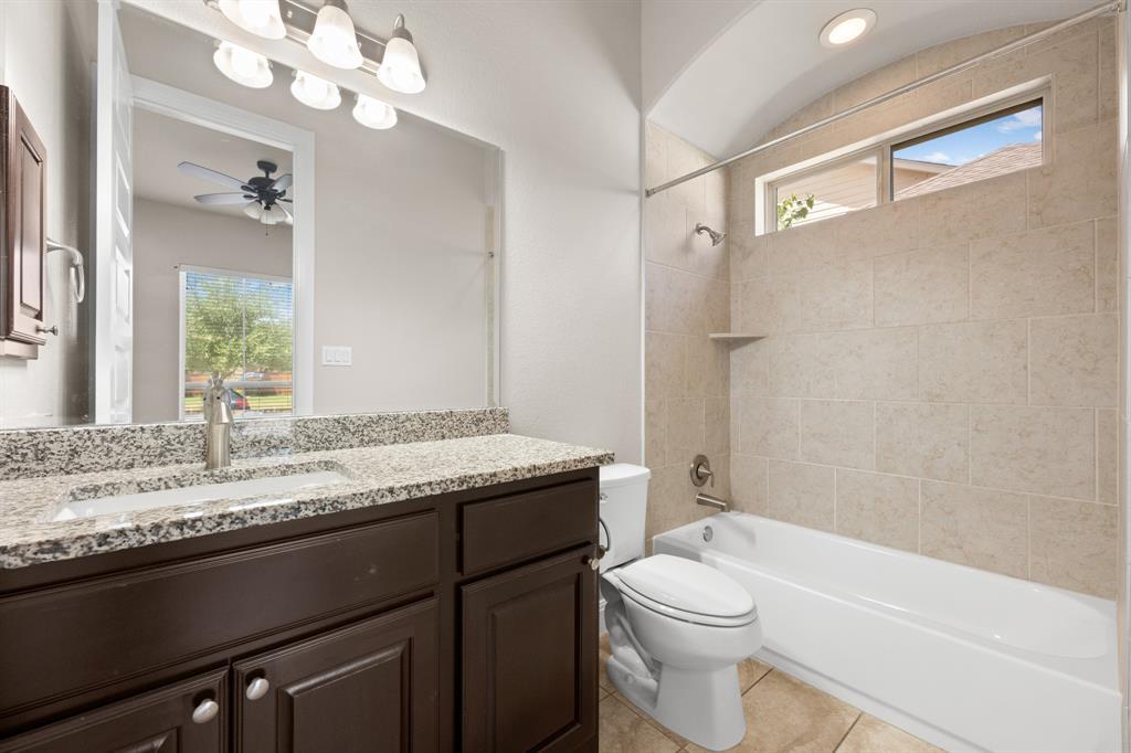 4152 Haight St Property Photo 27