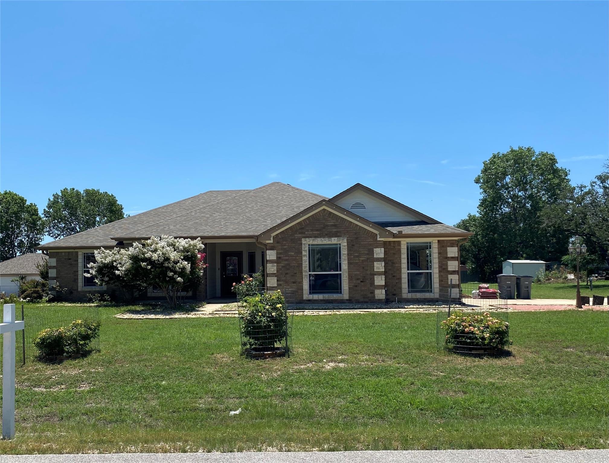170 County Road 4709 Property Photo 1