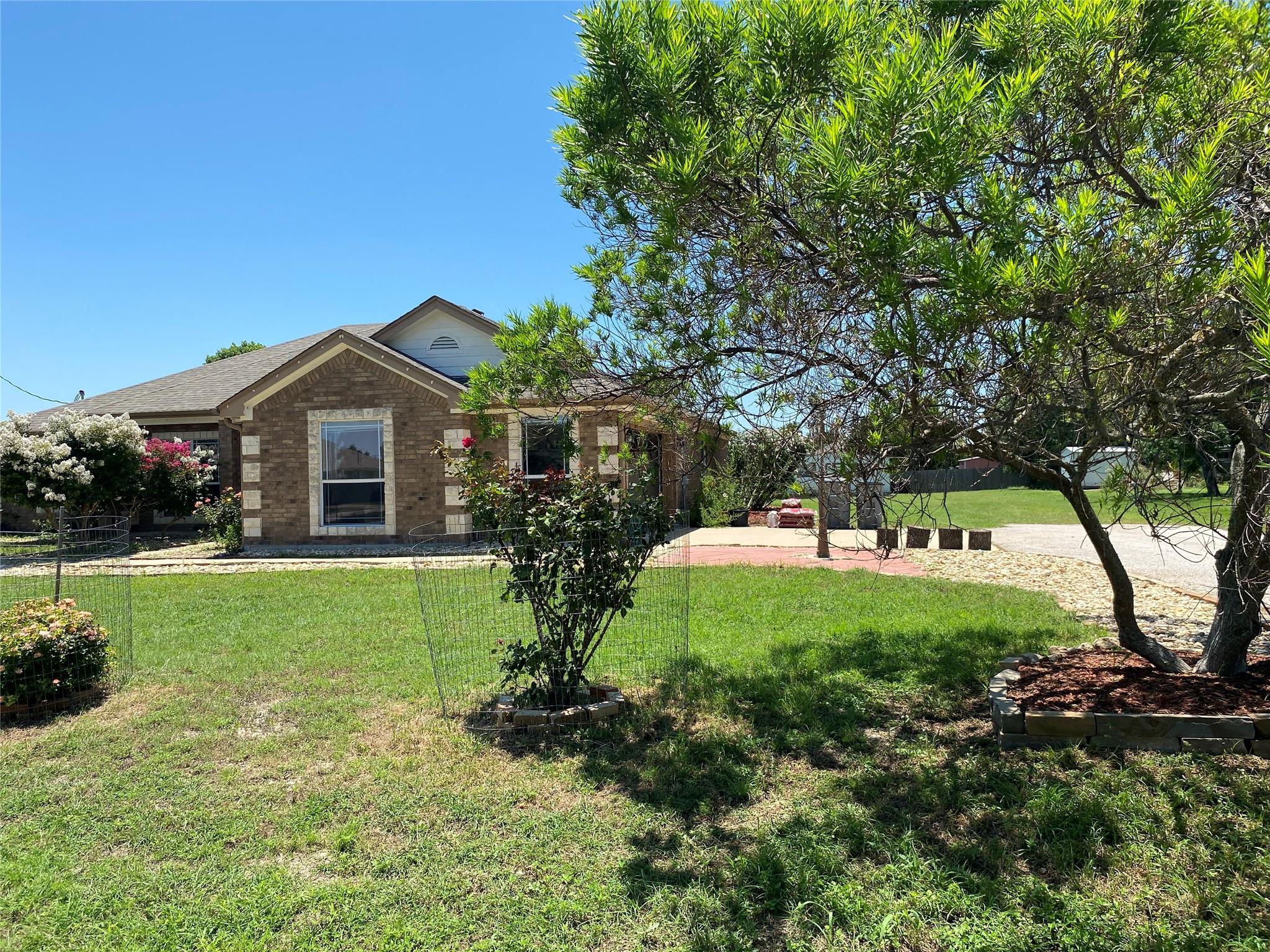 170 County Road 4709 Property Photo 2
