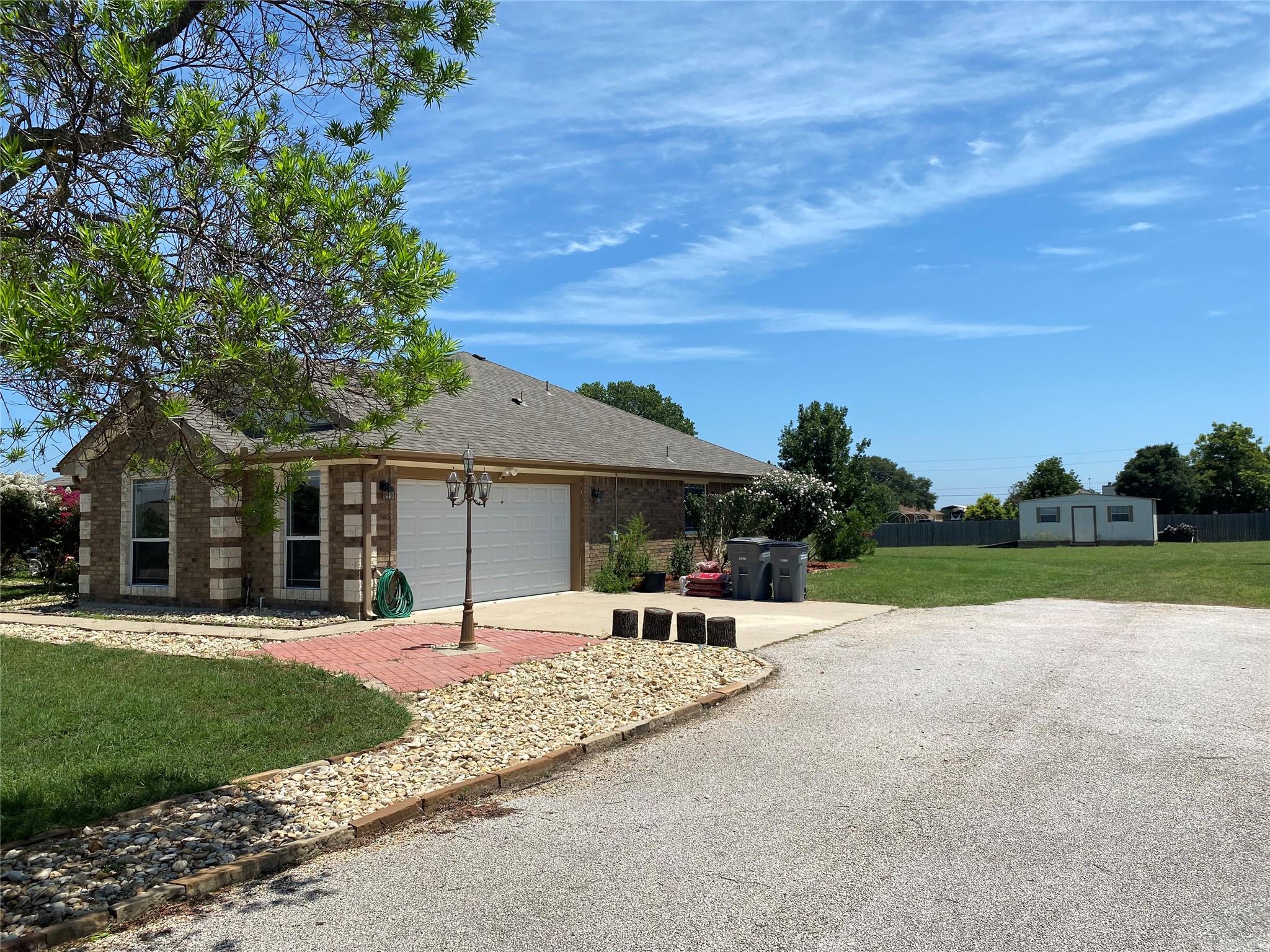 170 County Road 4709 Property Photo 17