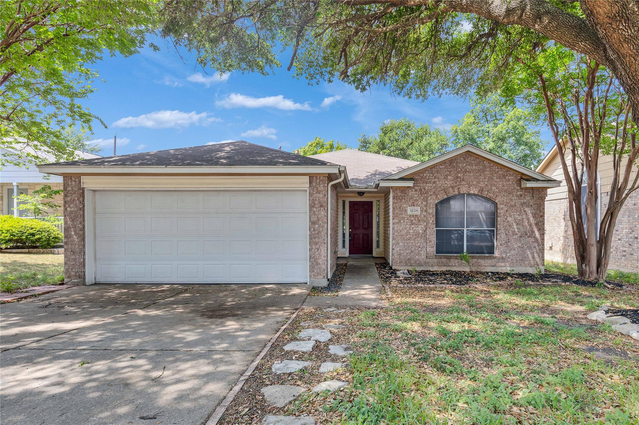 3228 Winding Way Property Photo