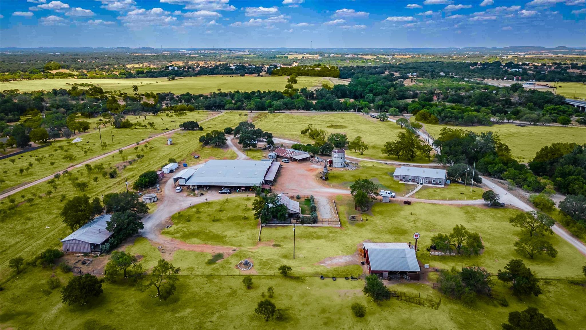 160 Glad Heart Trl Property Photo 1