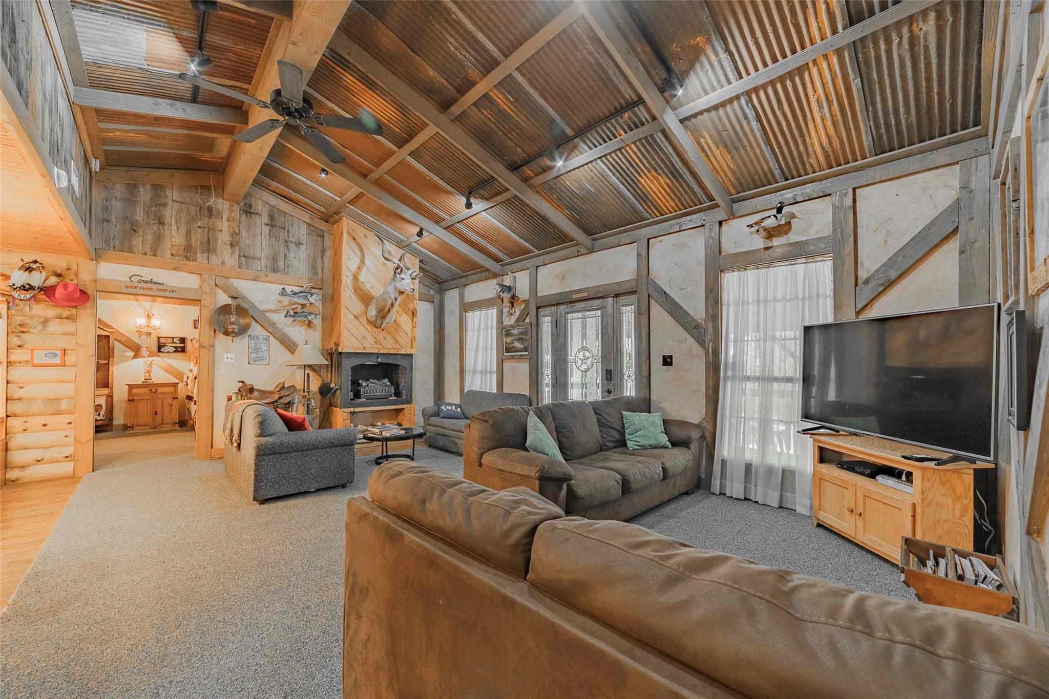 160 Glad Heart Trl Property Photo 15