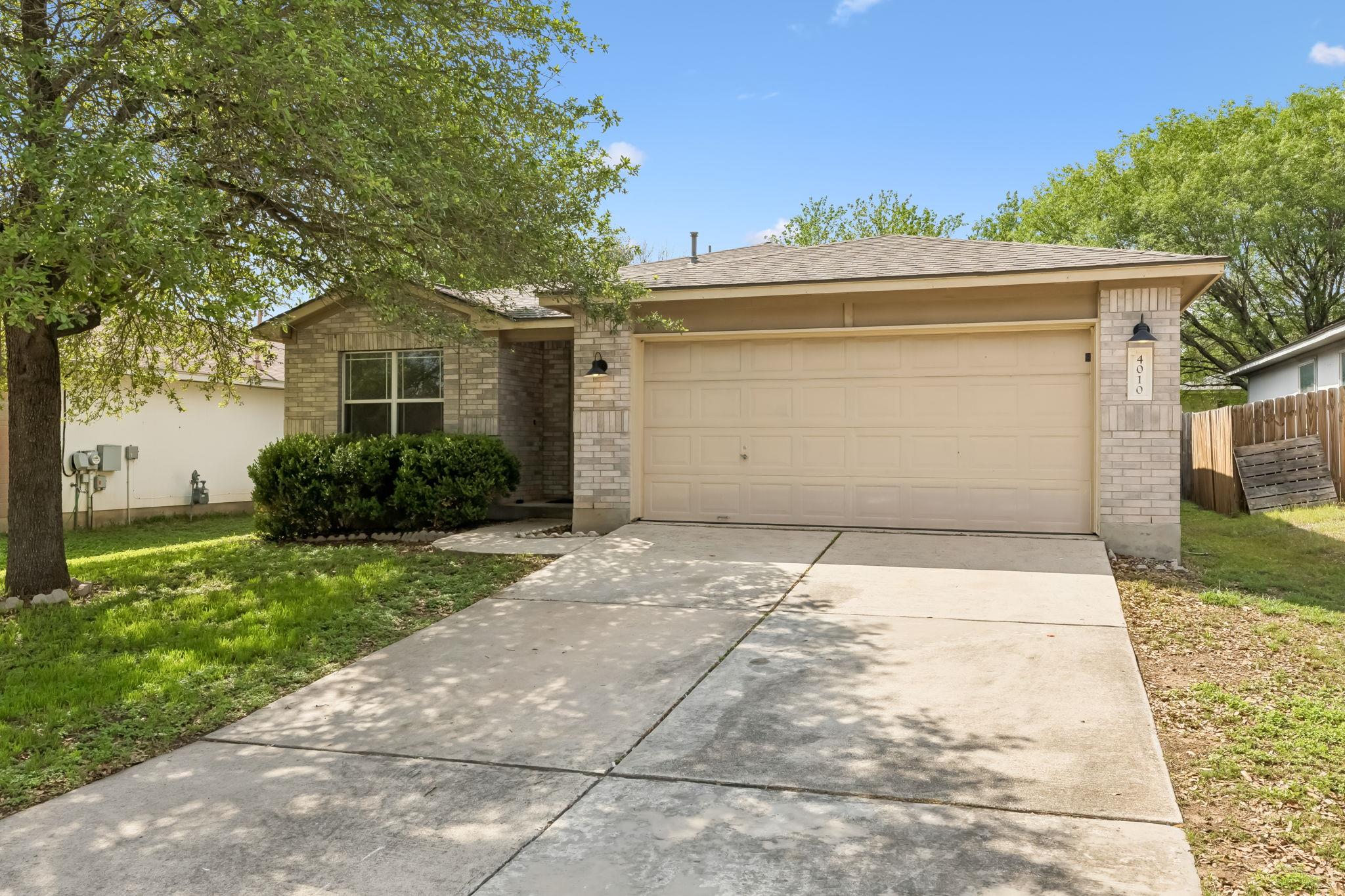 4010 Louise Lee Dr