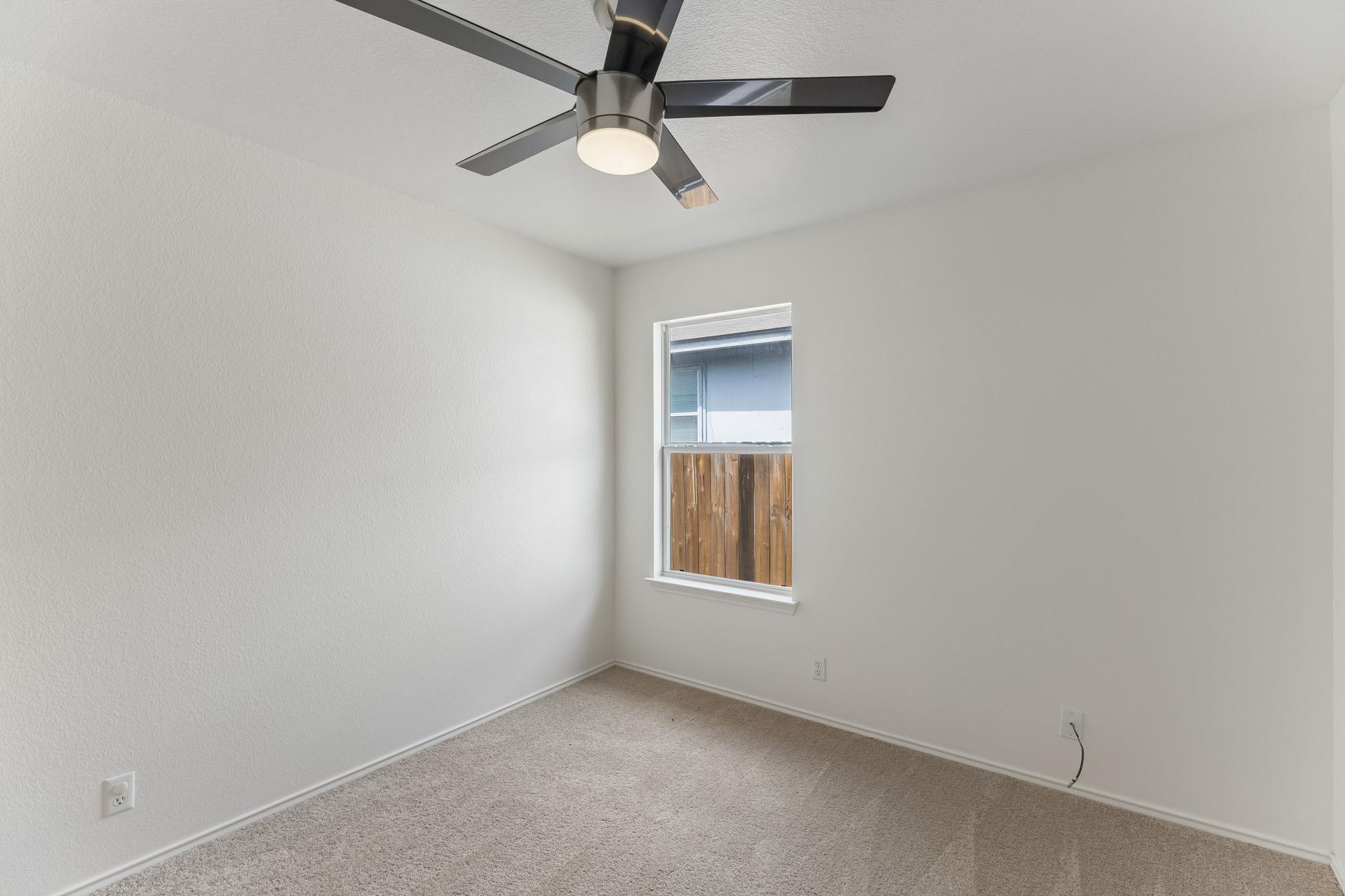 4010 Louise Lee Dr Property Photo 20