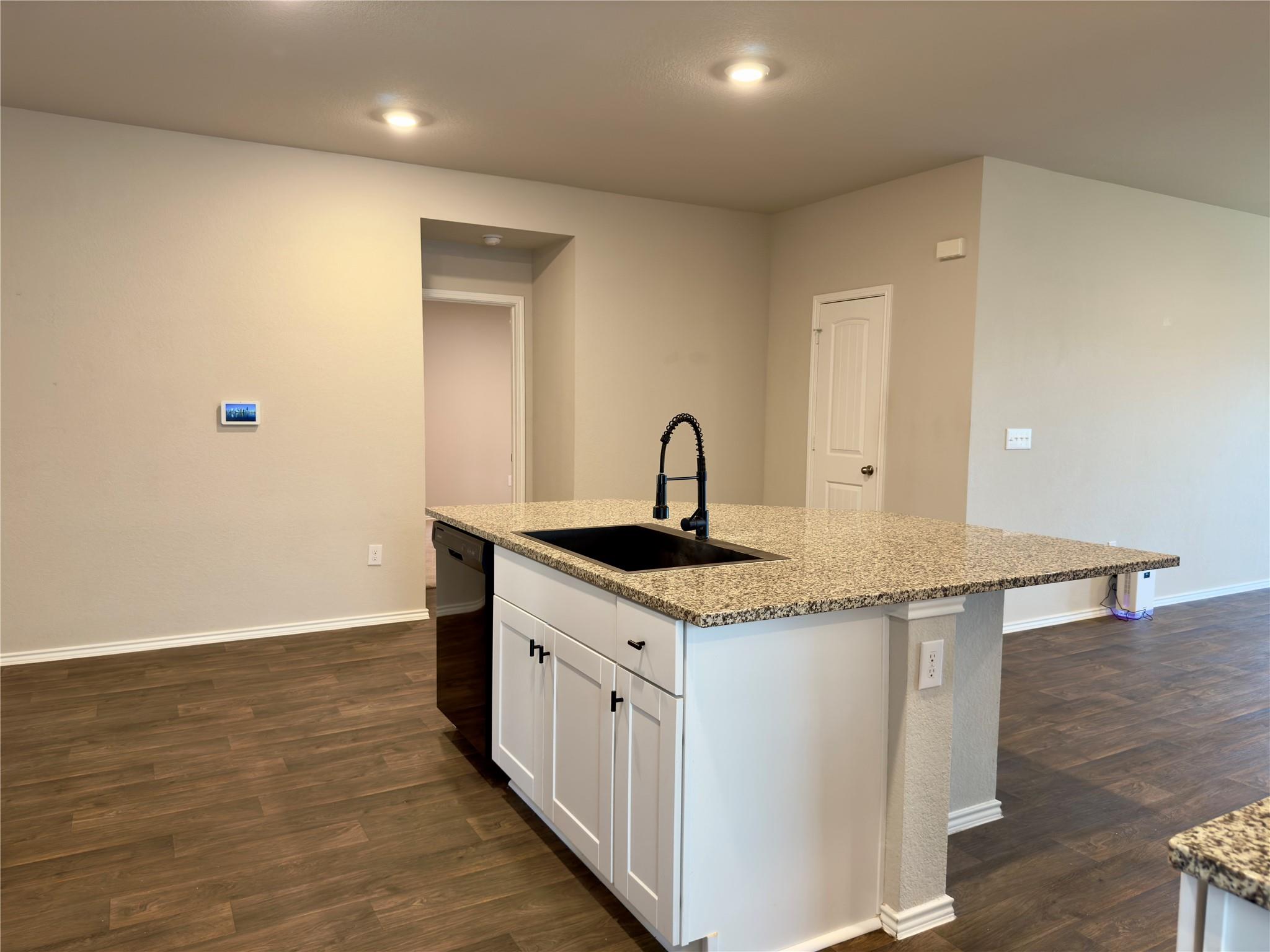5813 Xene Dr Property Photo 6
