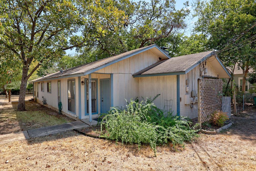 5619 Clay Ave #b Property Photo 1