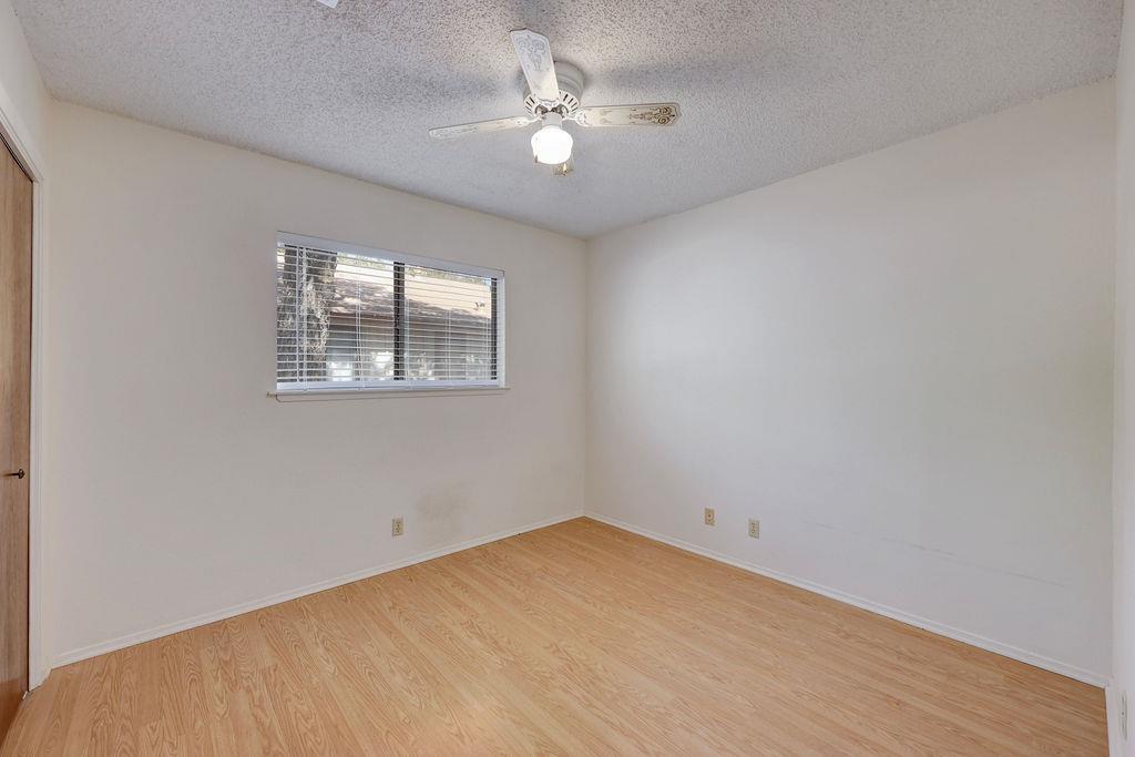 5619 Clay Ave #b Property Photo 8