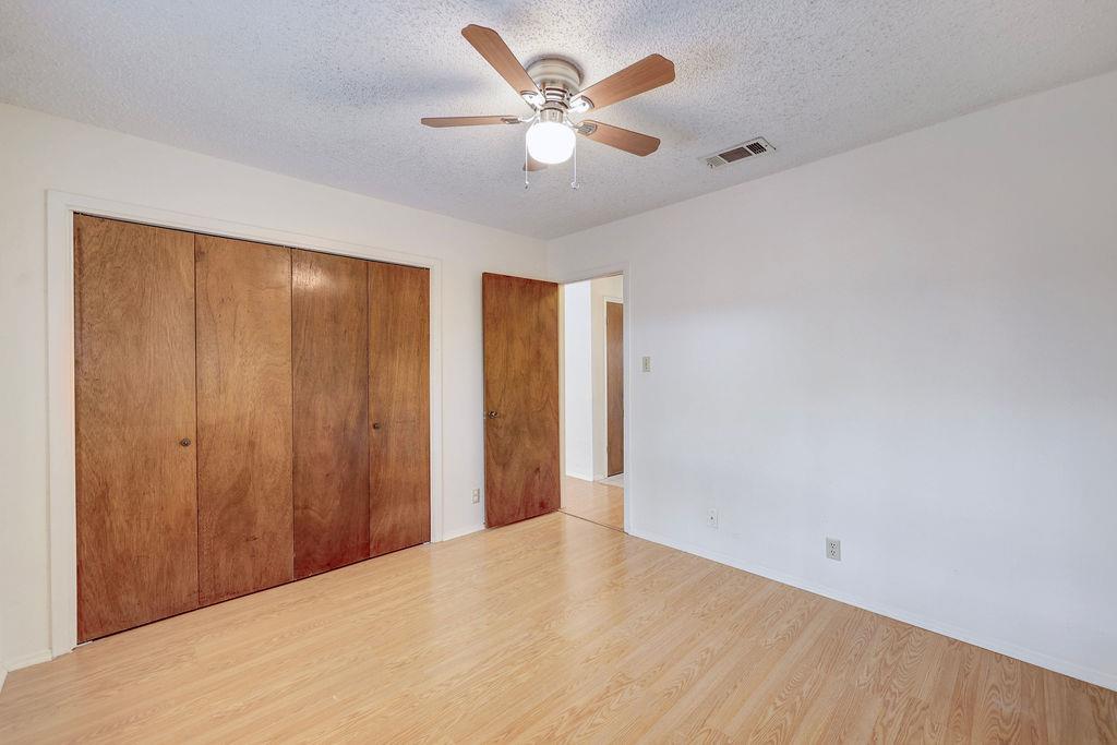 5619 Clay Ave #b Property Photo 9