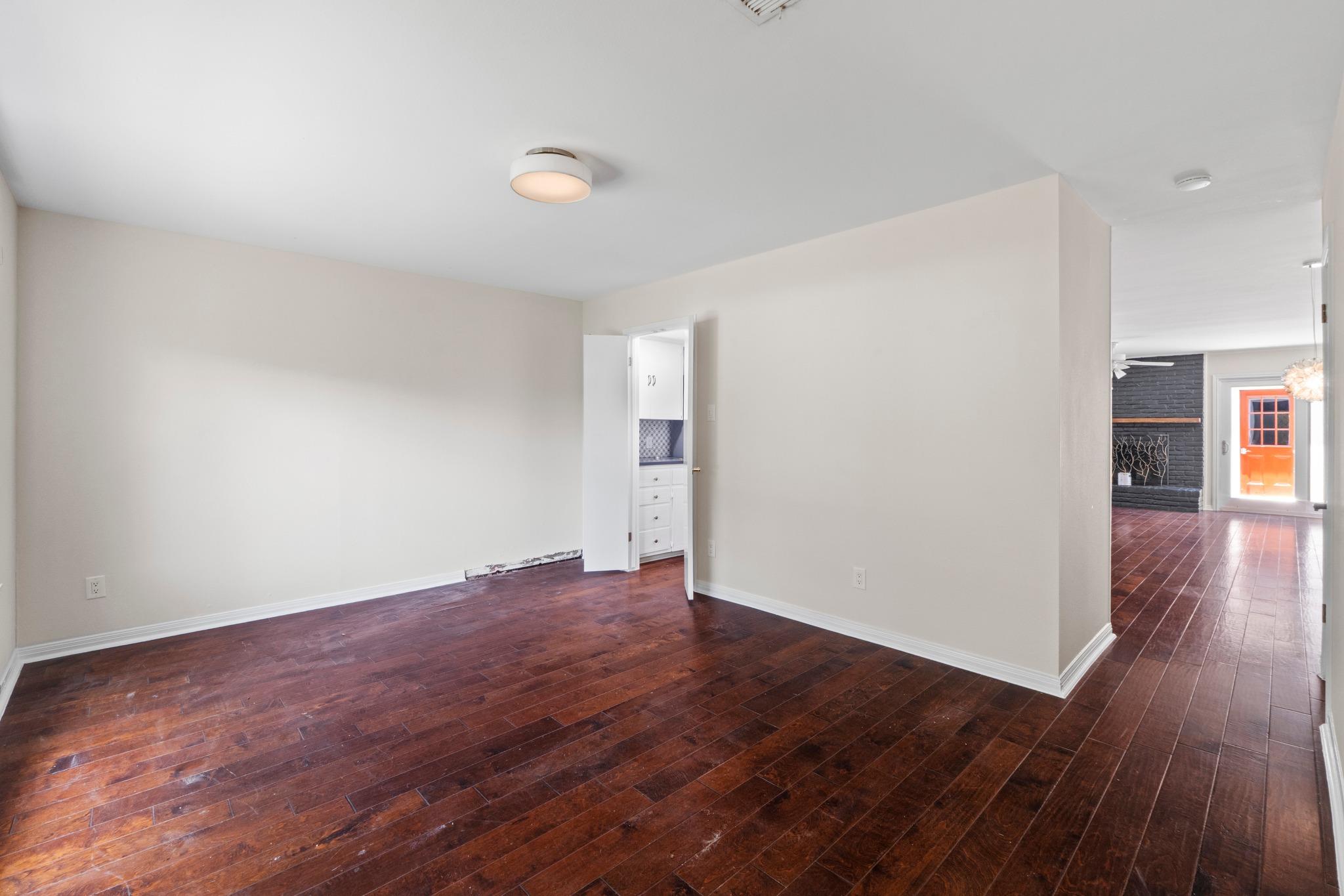 3966 Far West Blvd Property Photo 10