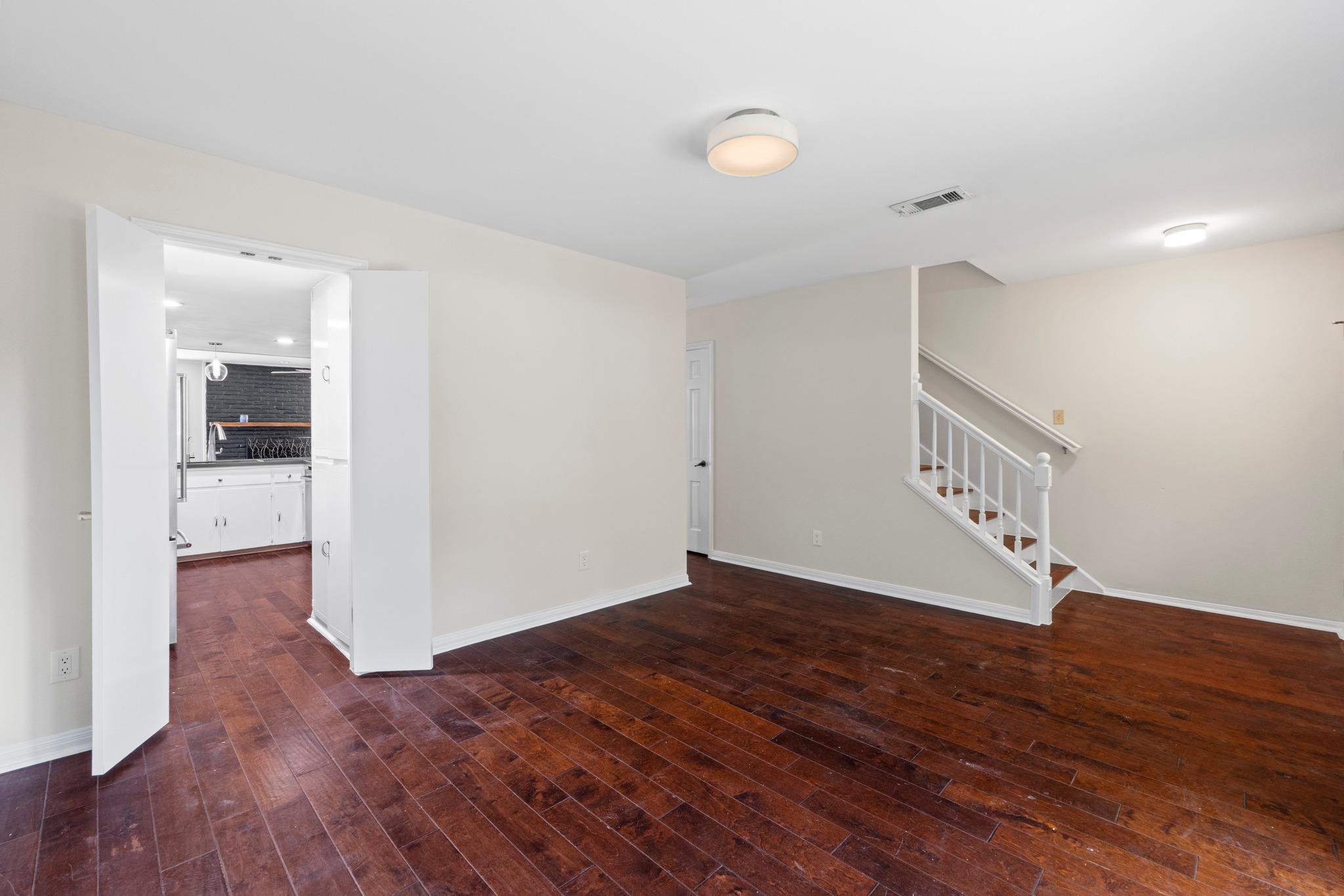 3966 Far West Blvd Property Photo 11