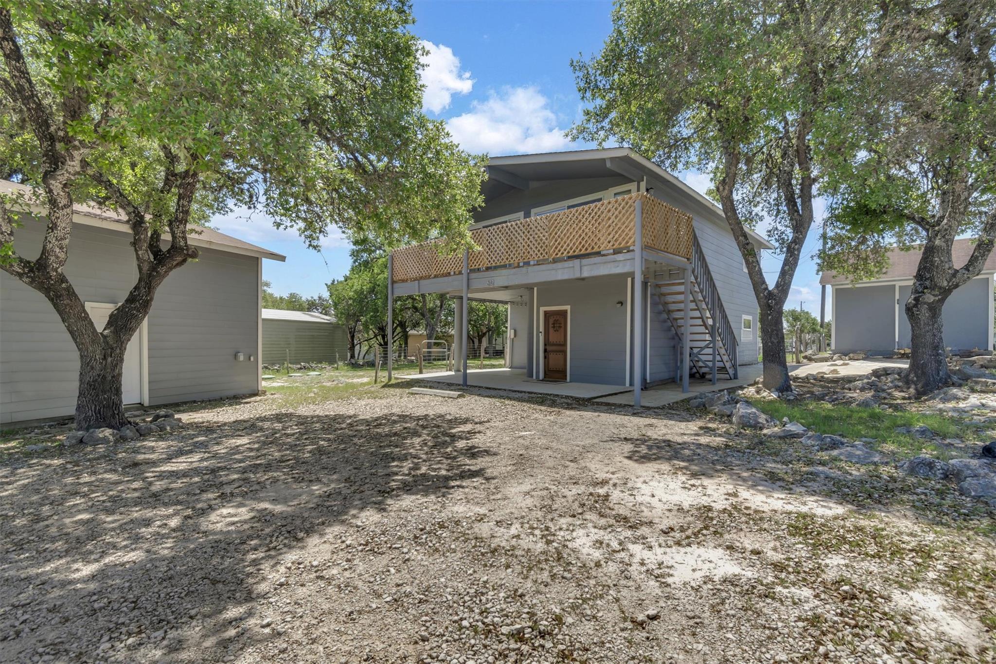 612 Mockingbird Dr Property Photo