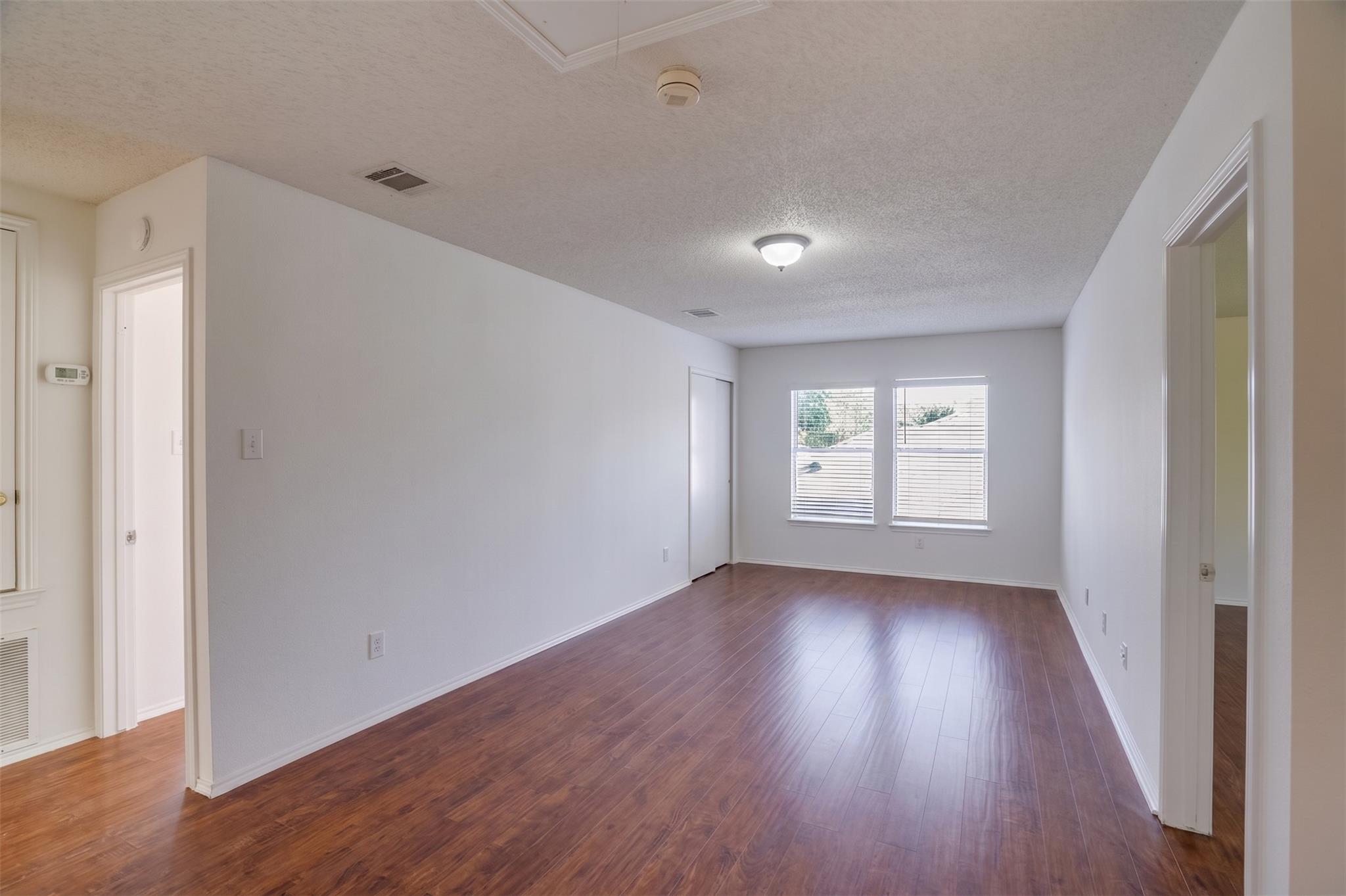 2602 Stapleford Dr Property Photo 8
