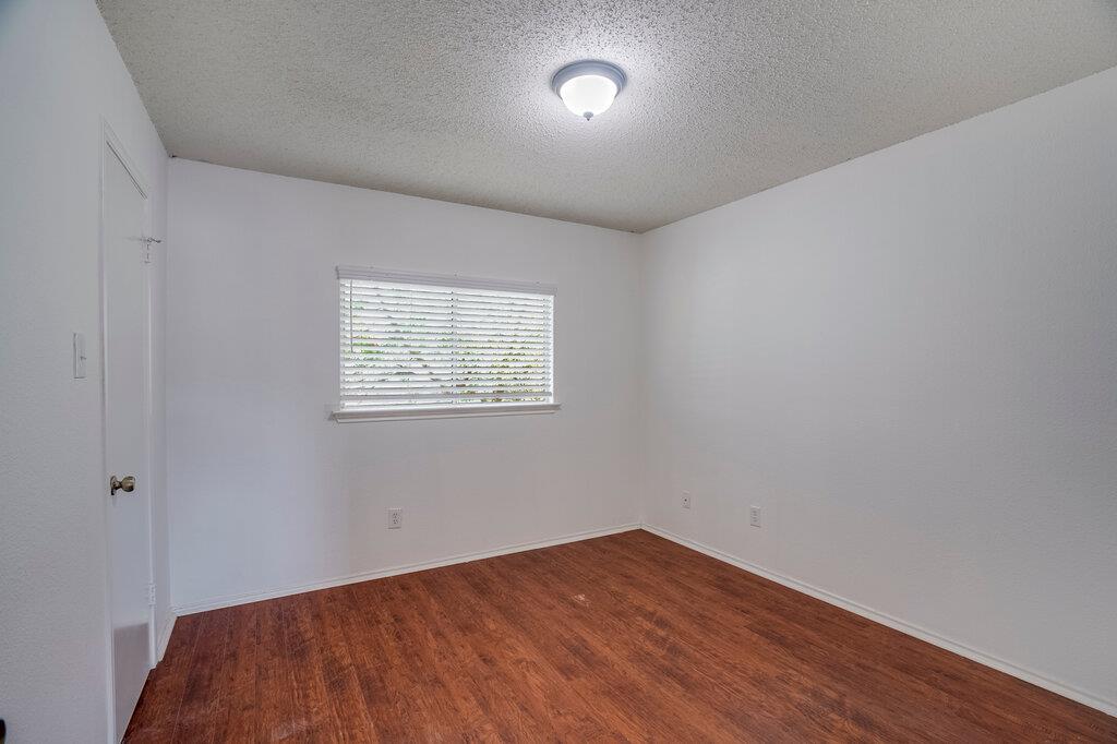 2602 Stapleford Dr Property Photo 9