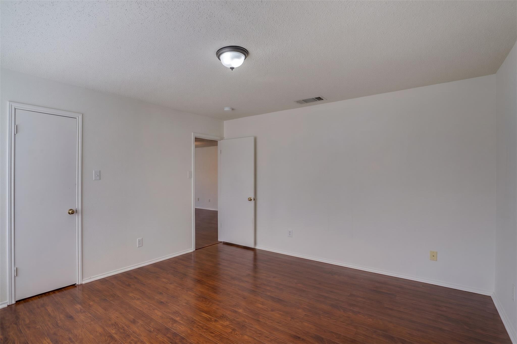 2602 Stapleford Dr Property Photo 16