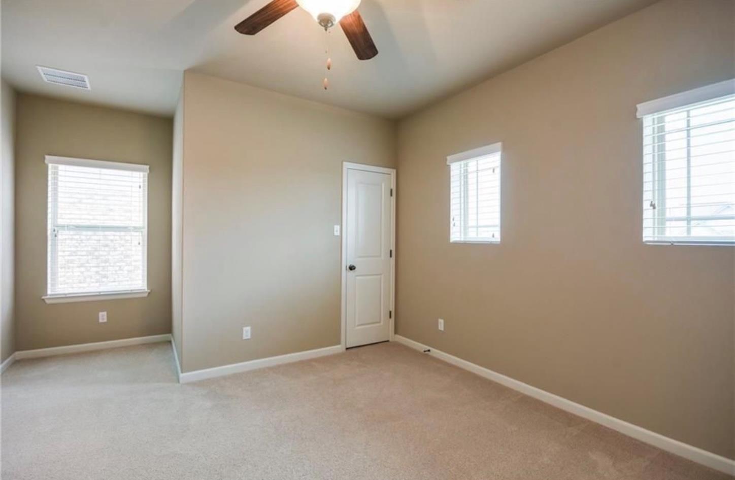 213 Simmons Dr Property Photo 29