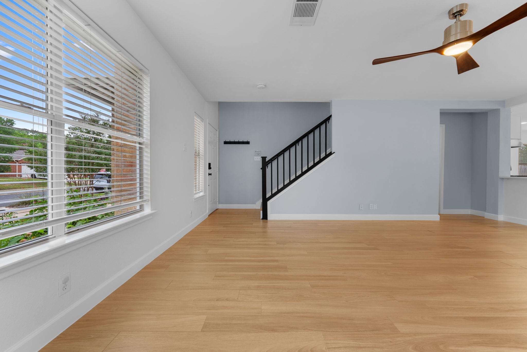 7327 Pusch Ridge Loop Property Photo 6