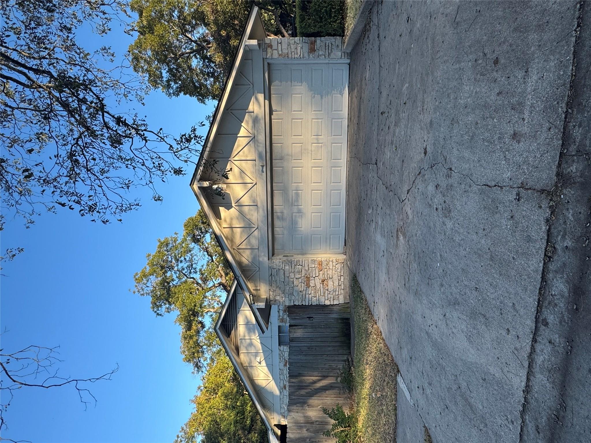12325 Double Tree Ln Property Photo 6