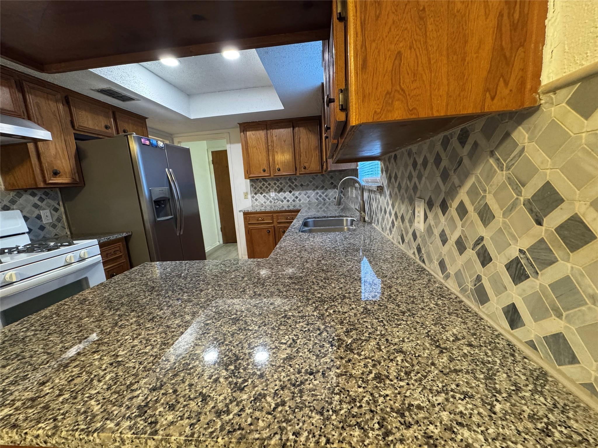 12325 Double Tree Ln Property Photo 9
