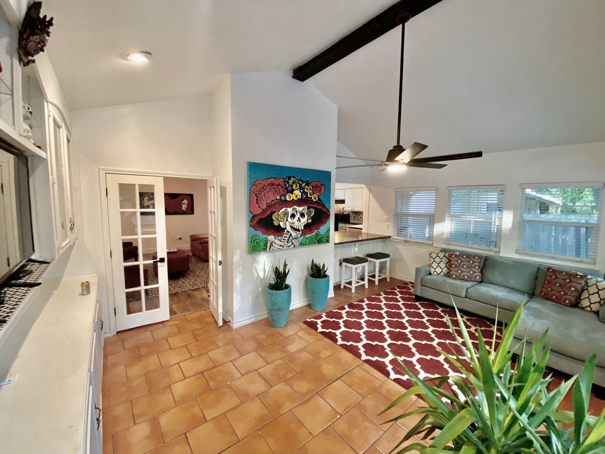 7302 Shadywood Dr Property Photo 5