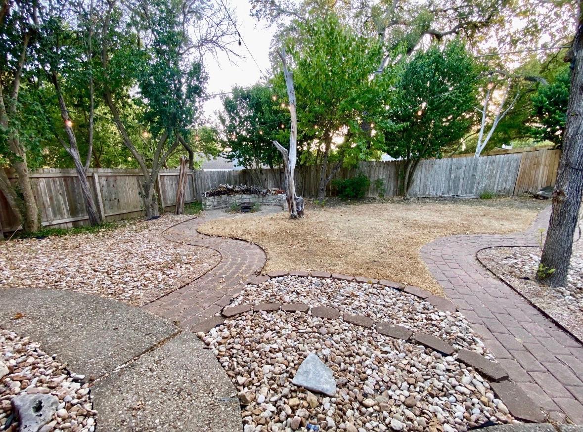 7302 Shadywood Dr Property Photo 18