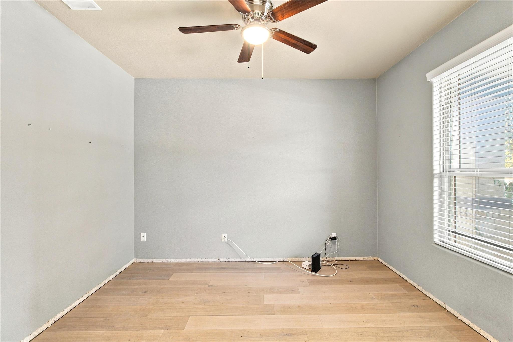 231 Fletcher Bnd Property Photo 8