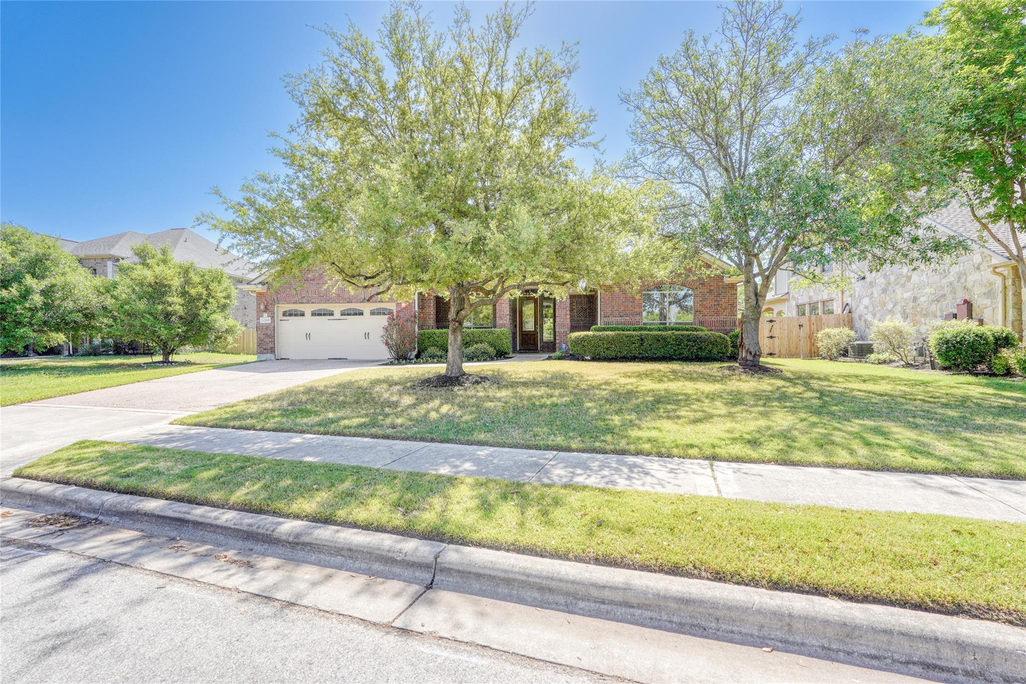 2801 Mirasol Dr Property Photo 1