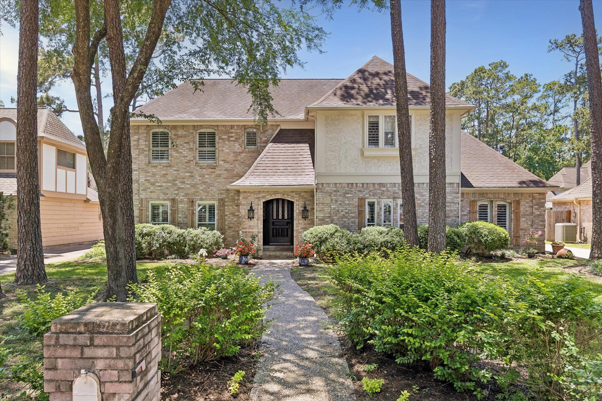 15111 Rose Cottage Dr Property Photo 1