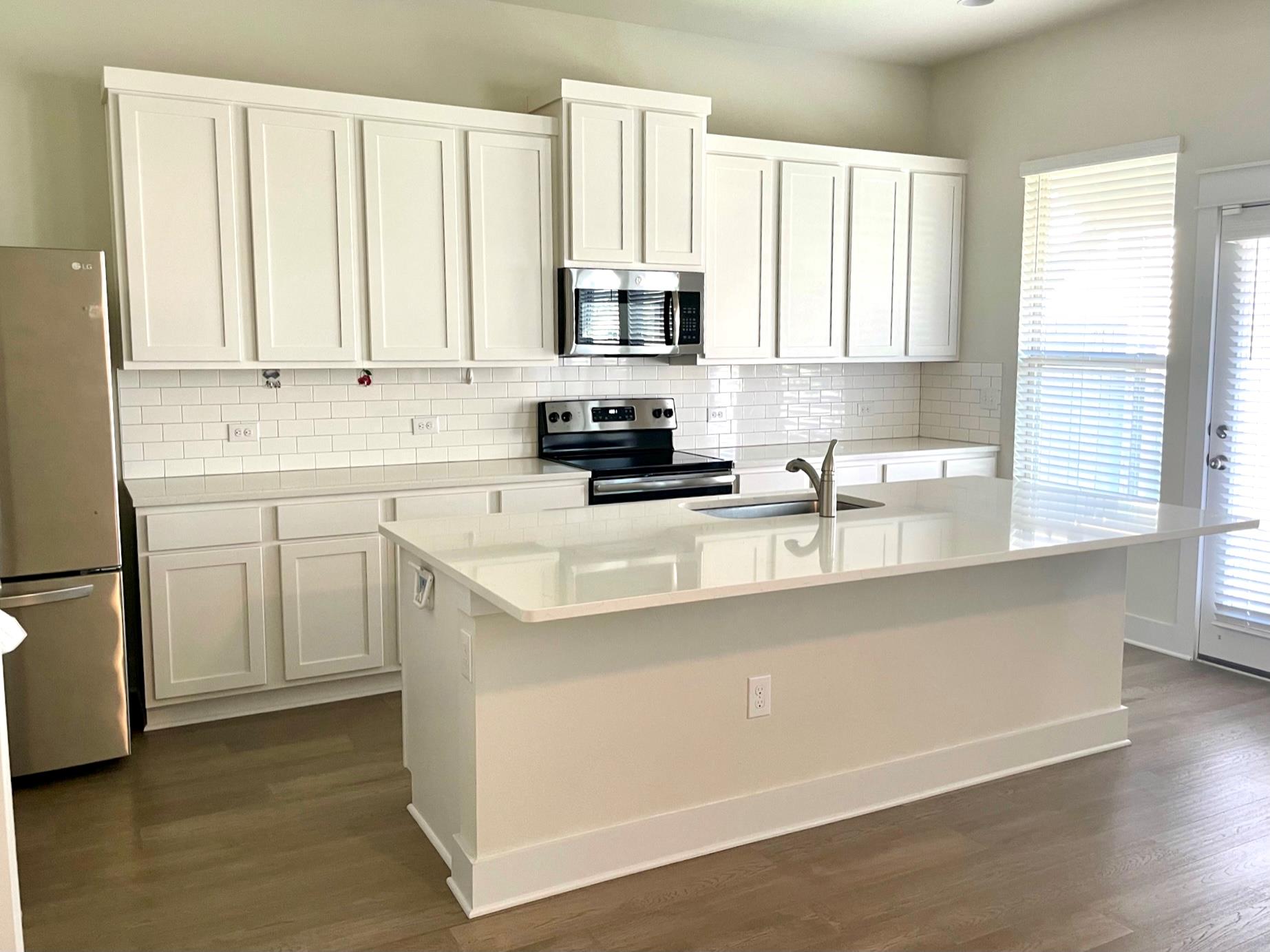 13501 Metric Blvd #34 Property Photo 2