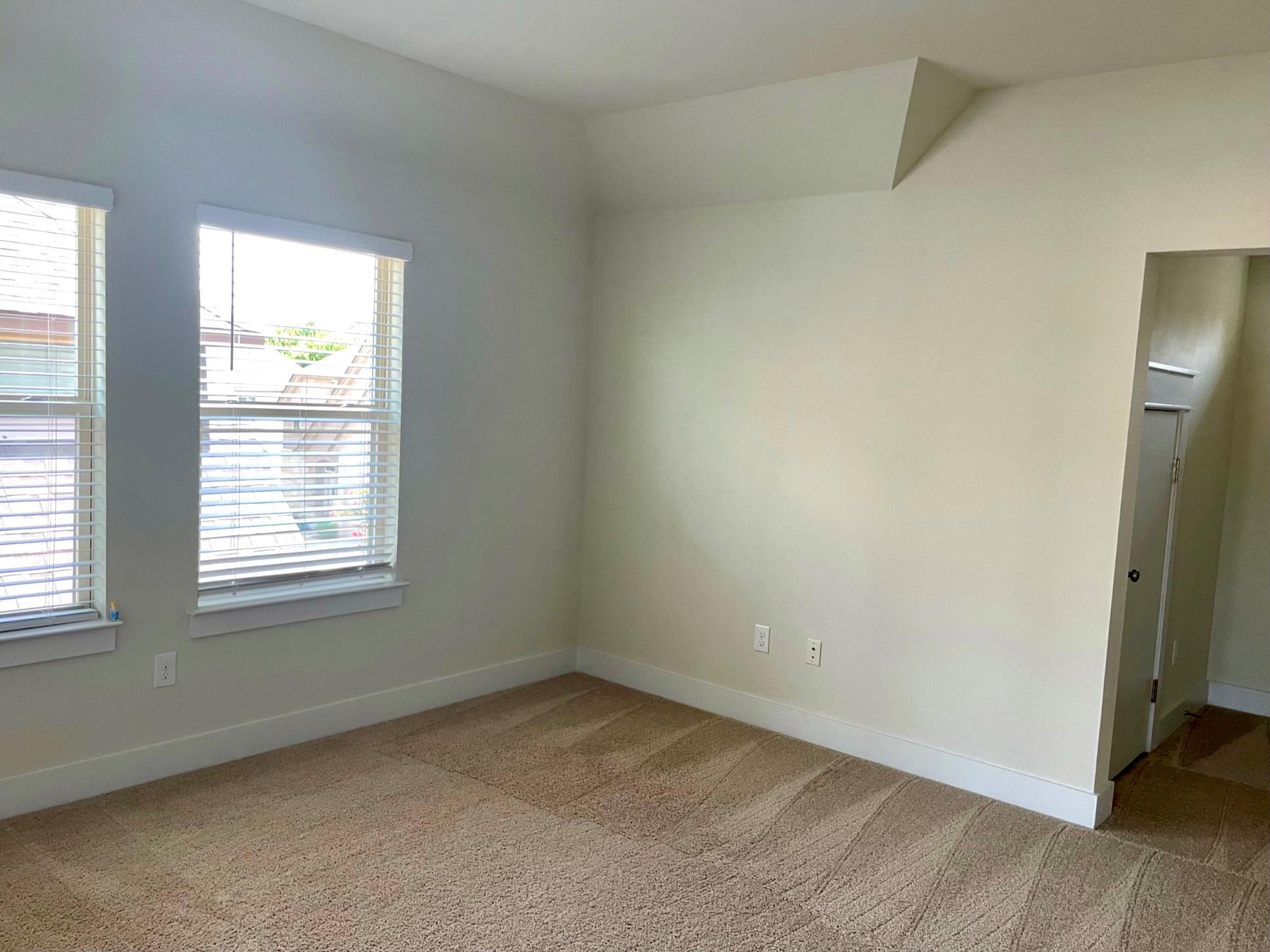 13501 Metric Blvd #34 Property Photo 10