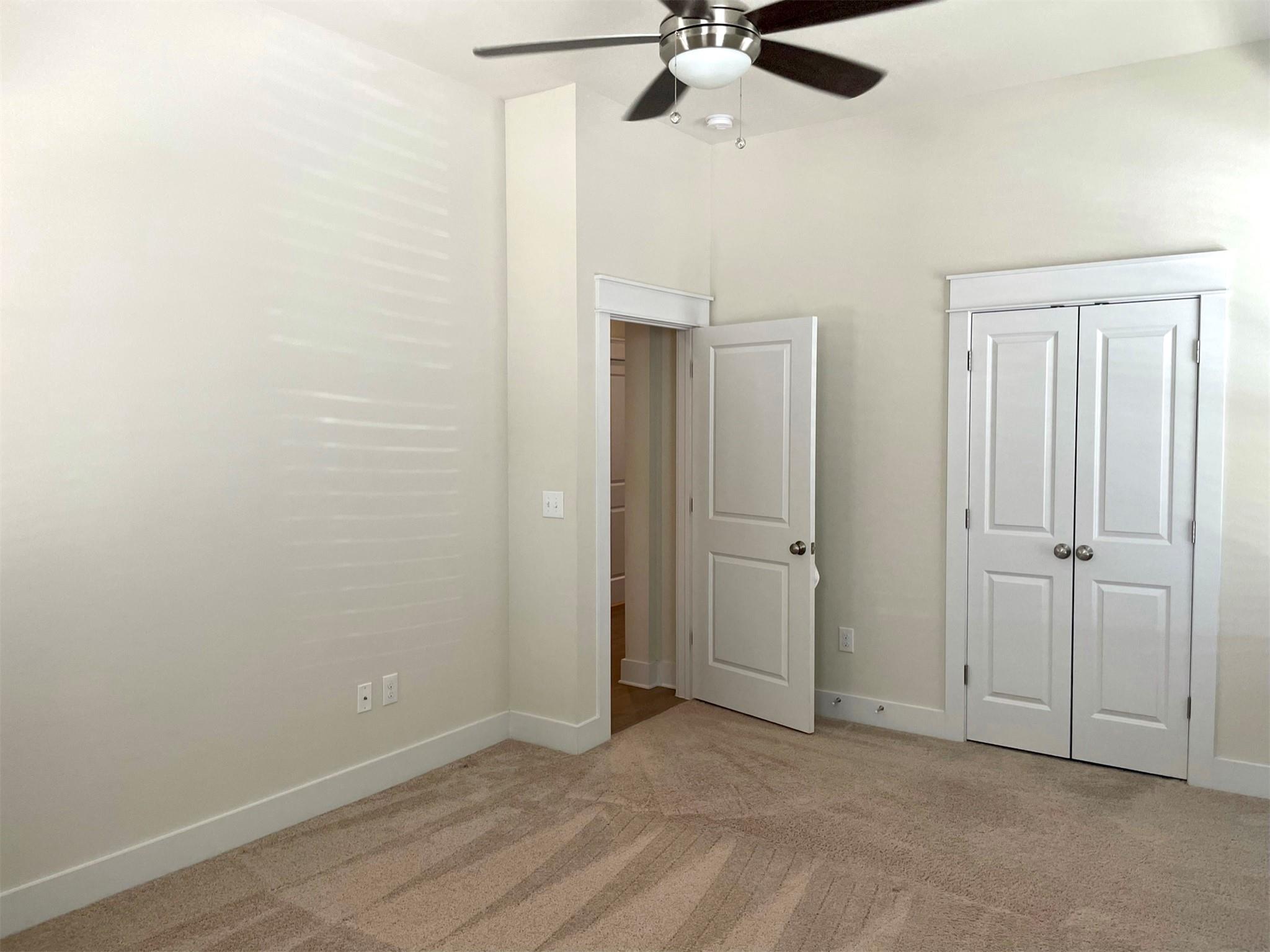 13501 Metric Blvd #34 Property Photo 14
