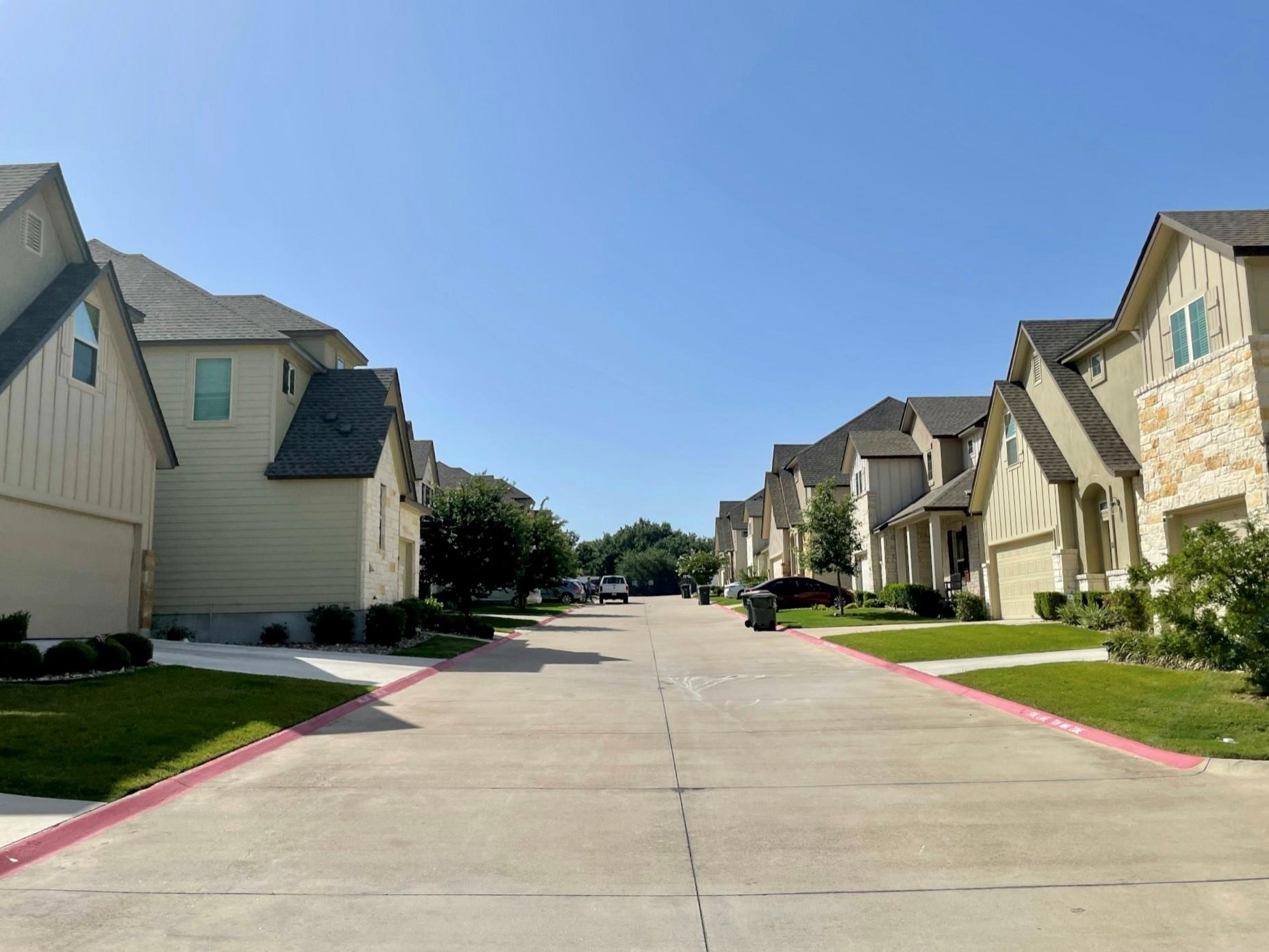 13501 Metric Blvd #34 Property Photo 15