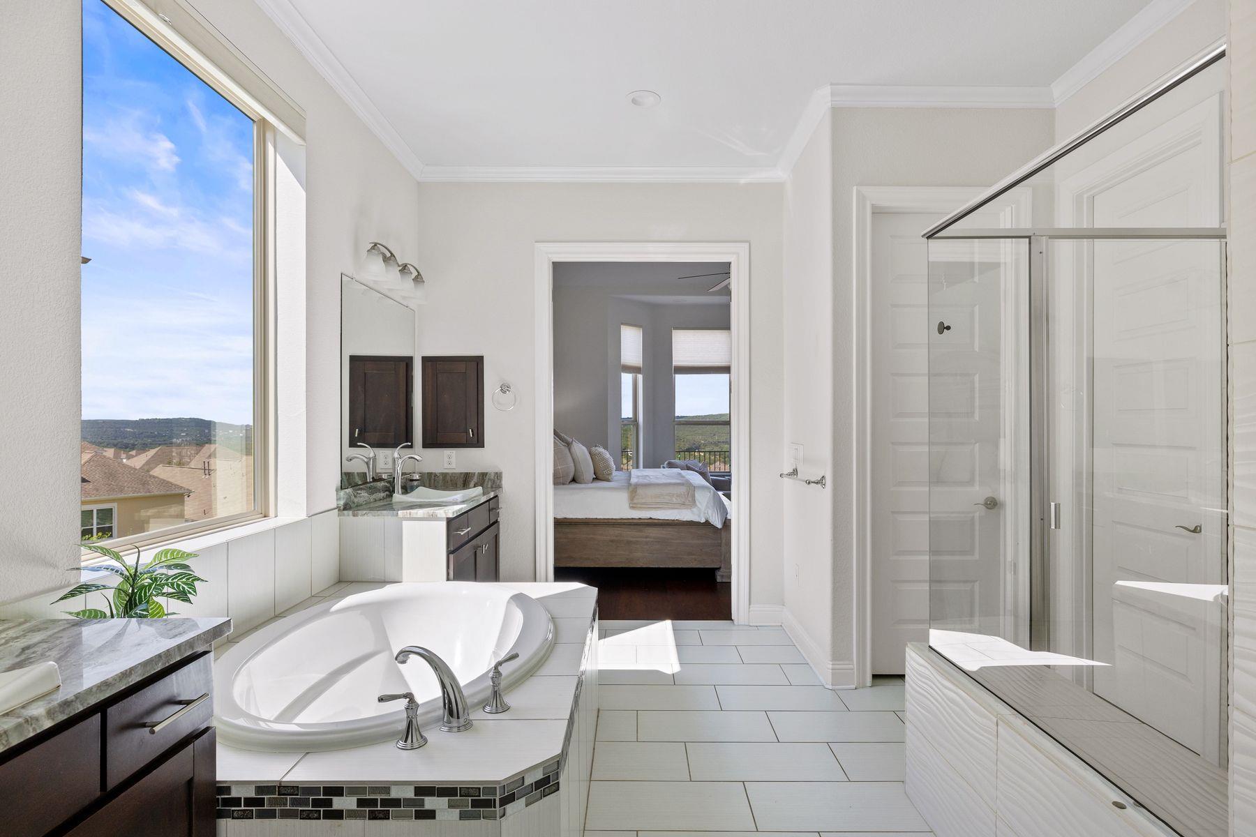 2301 Fossetta Vw Property Photo 18