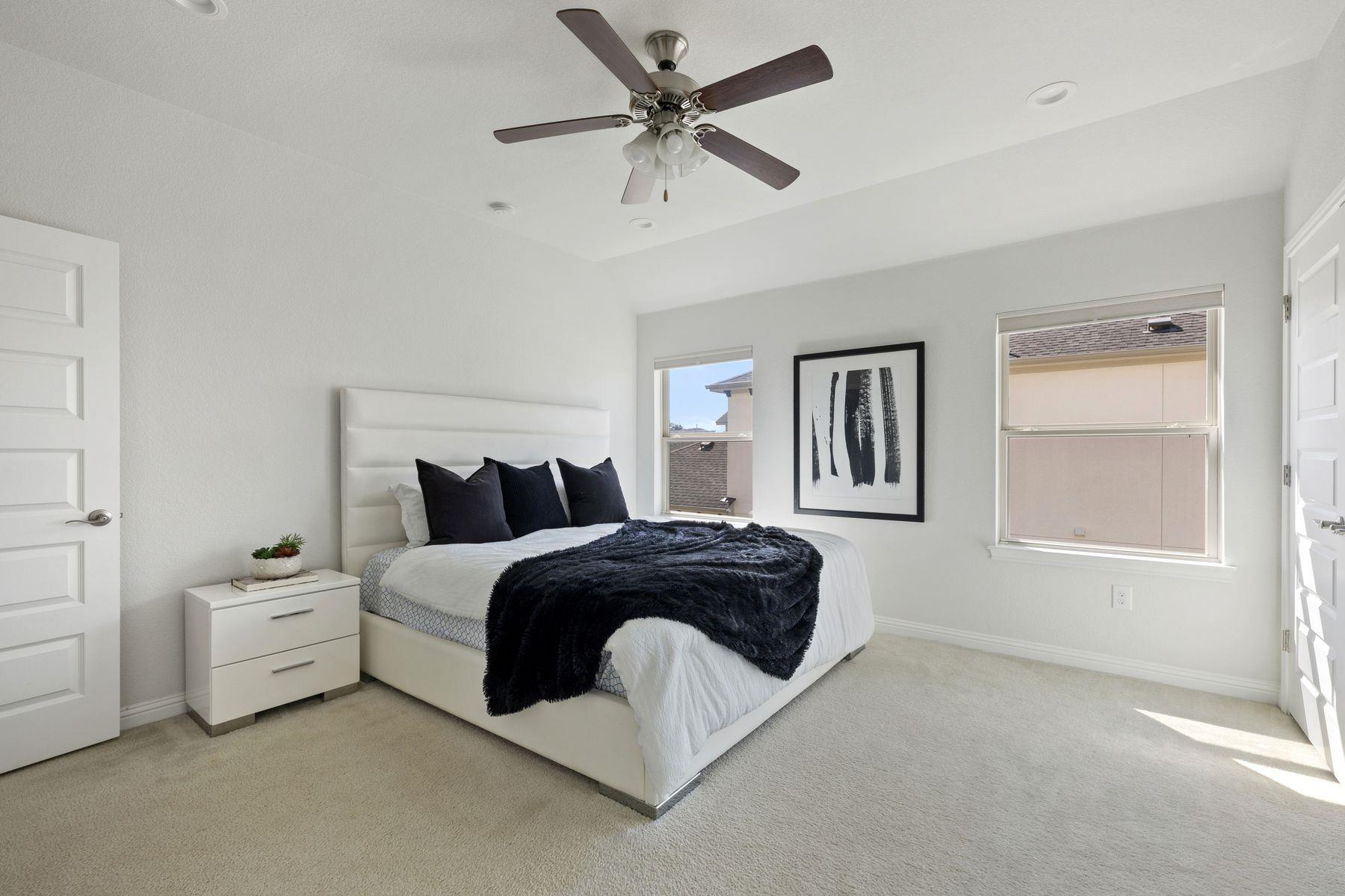 2301 Fossetta Vw Property Photo 31