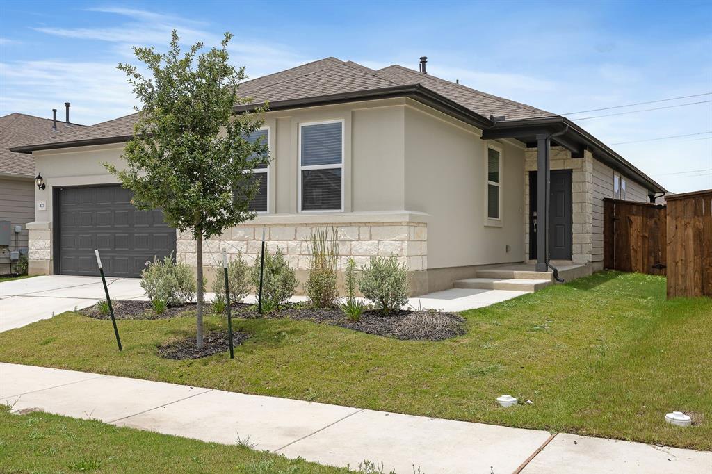 107 Gracie Way Property Photo 1