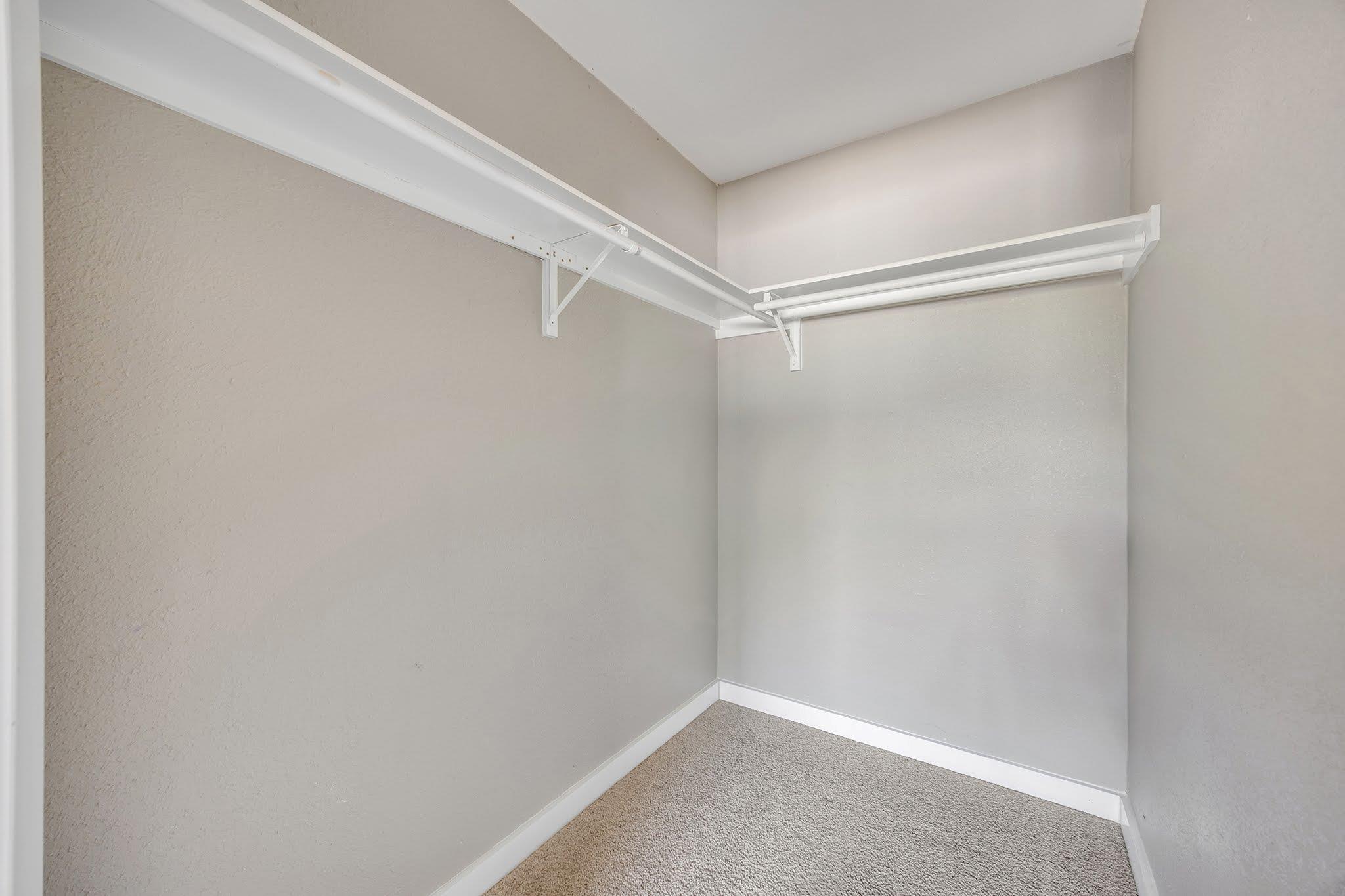 9710 Teasdale Te Ter #a Property Photo 16