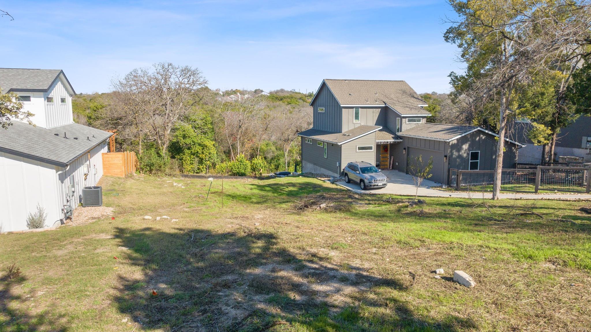 1316 E Applegate Dr Property Photo 5