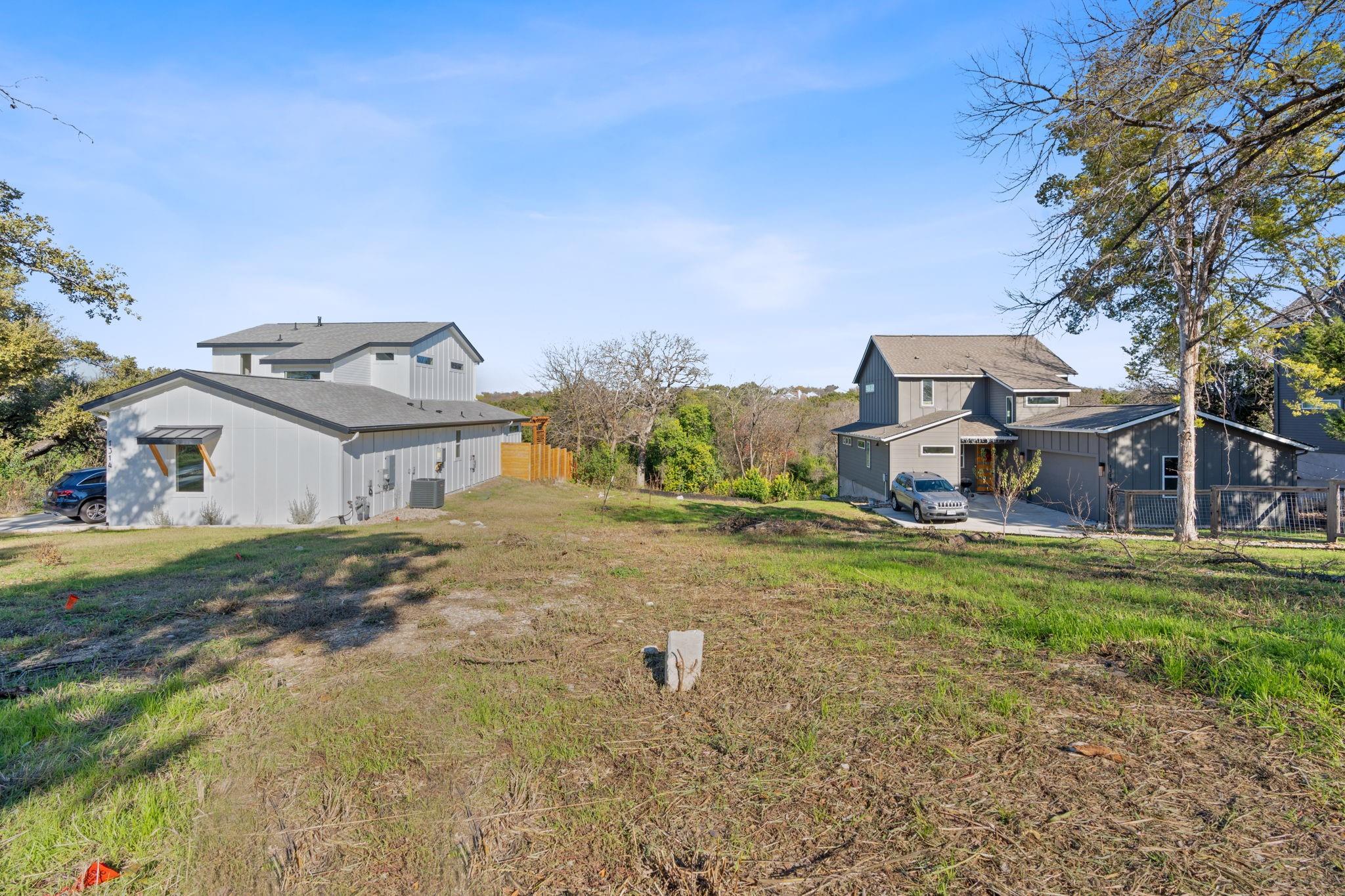 1316 E Applegate Dr Property Photo 9